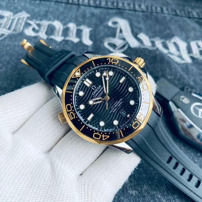 Omega Seamaster 300 Automatic 42mm Rubber Strap