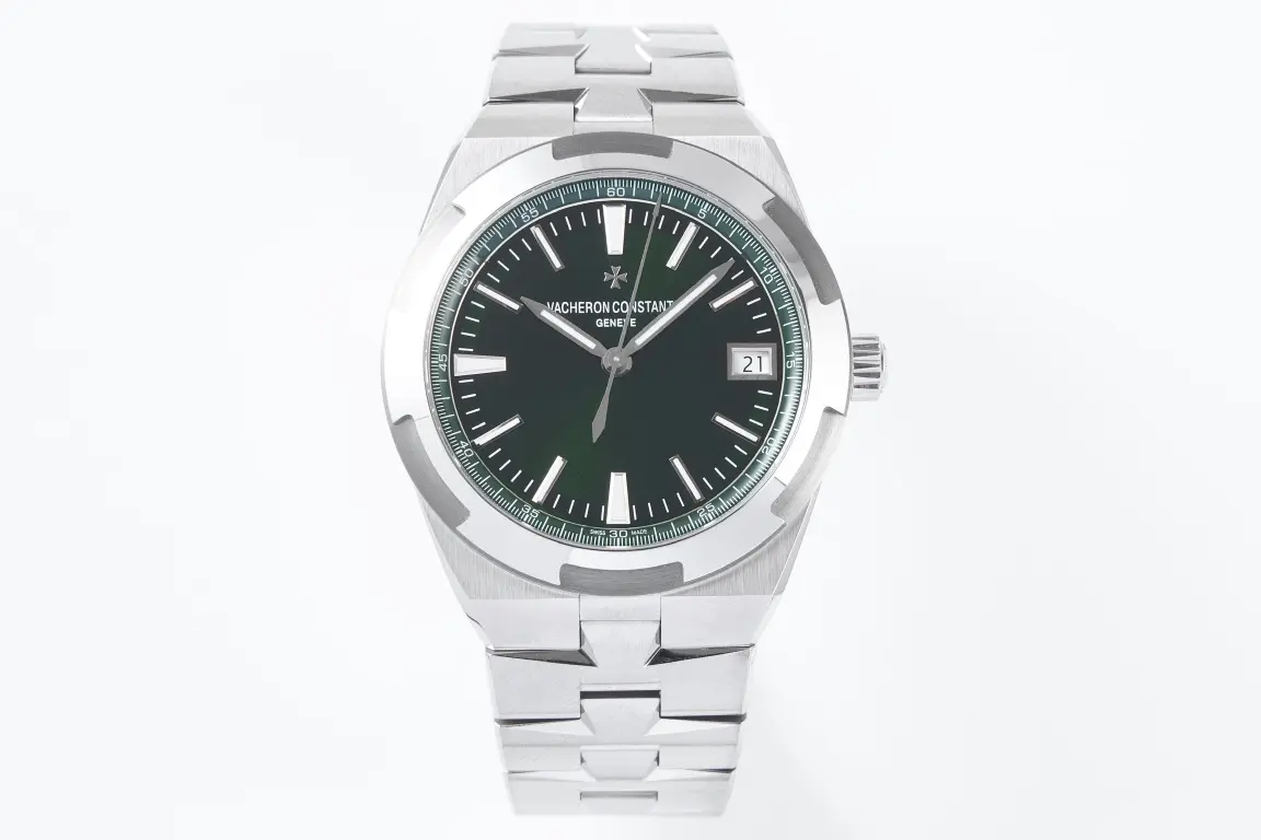MKS Factory Vacheron Constantin Overseas 4500V Series - 41mm Stainless Steel Watch with Green Dial and Steel Bracelet - Best Super Clone Watch